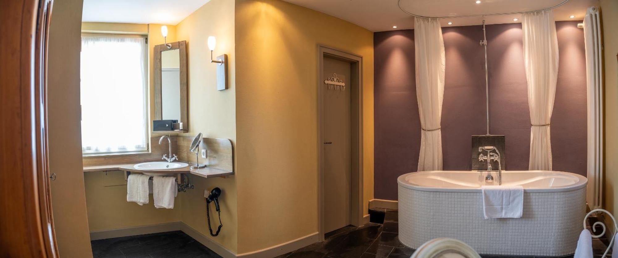 Friedrich Von Schiller Hotel Битигхайм-Бисинген Екстериор снимка